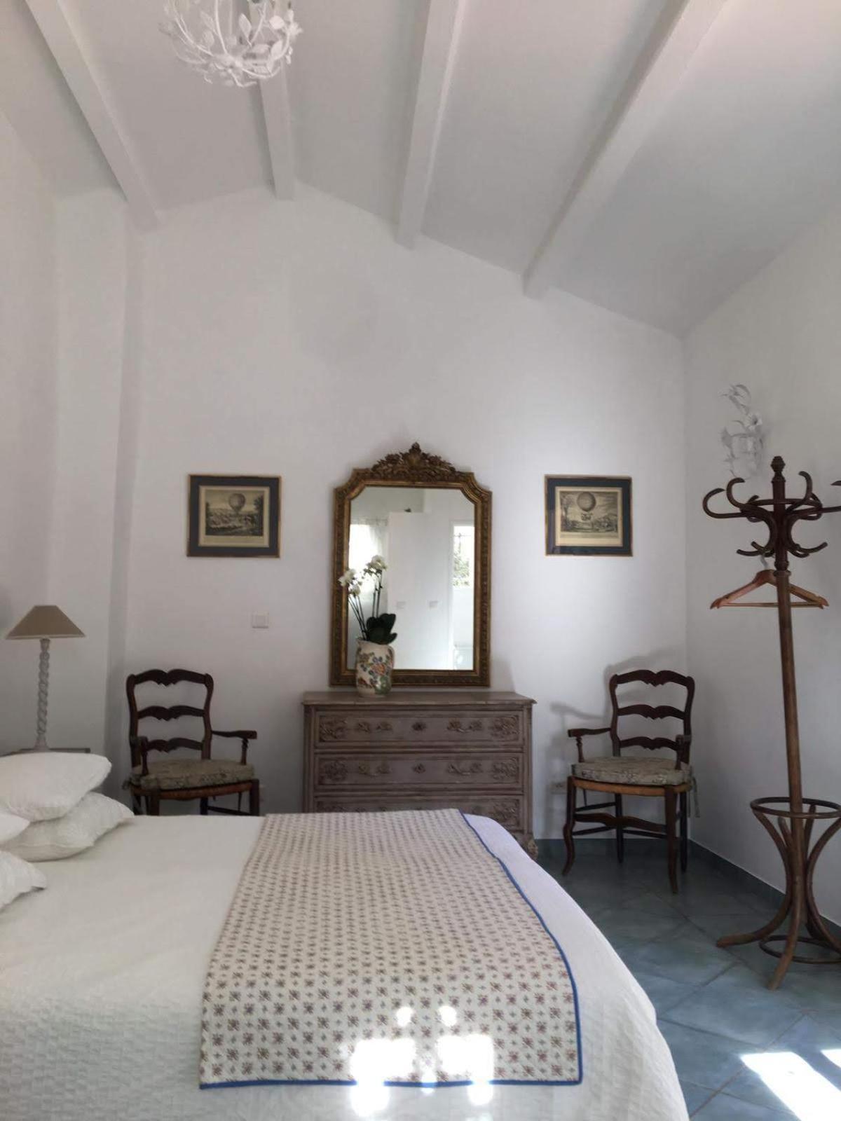 Bed and Breakfast La Bergerie Pradel Le Beaucet Esterno foto